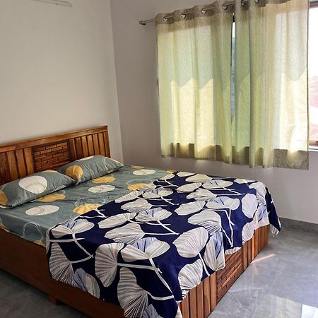 Aashirwad Residency Otel Alībāg Dış mekan fotoğraf