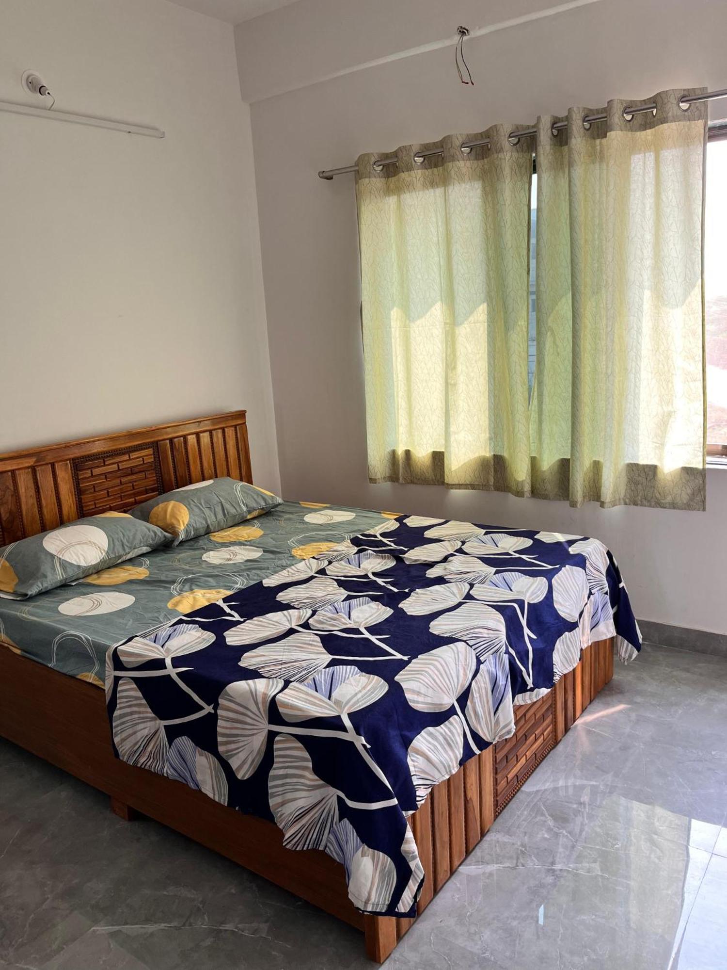 Aashirwad Residency Otel Alībāg Dış mekan fotoğraf